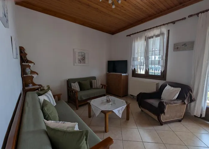 Aegean Horizon - Margarita's Глосса